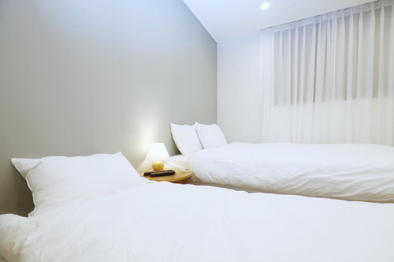 Dada House Aparthotel Seoul Bagian luar foto