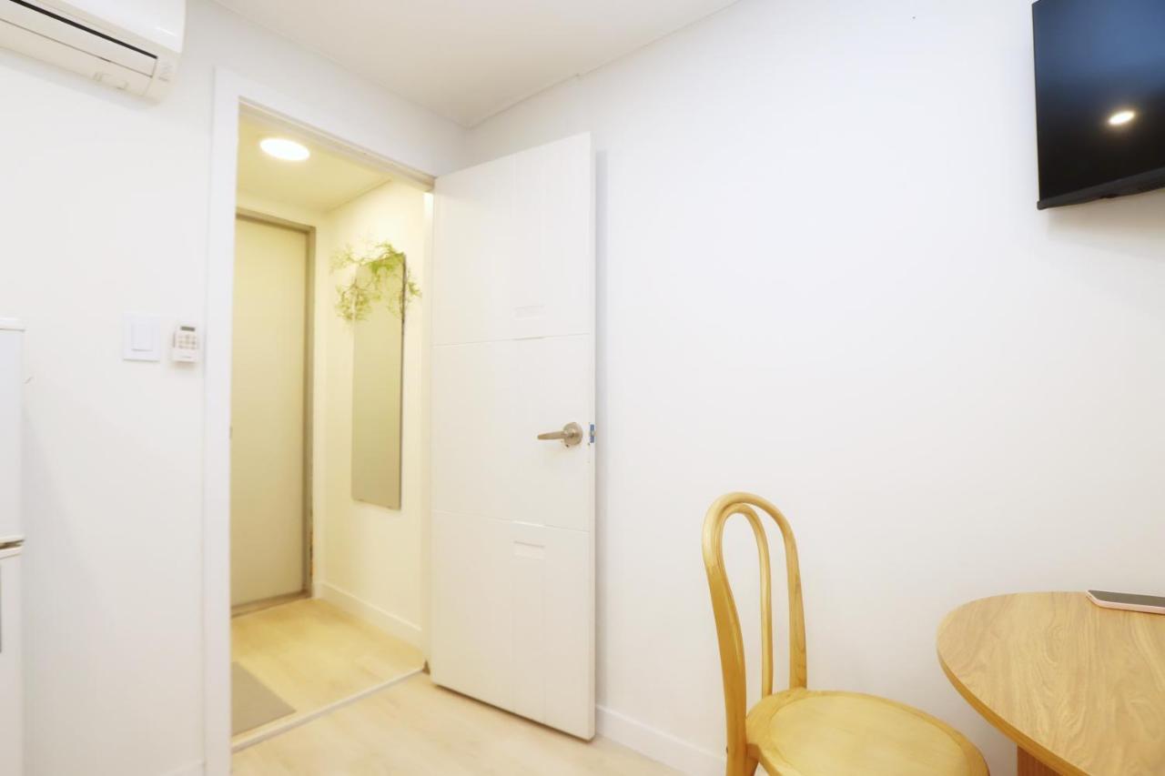 Dada House Aparthotel Seoul Bagian luar foto