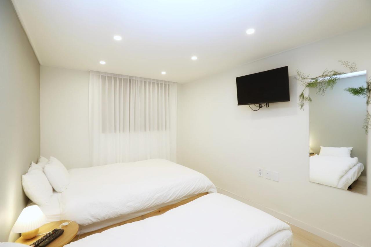 Dada House Aparthotel Seoul Bagian luar foto